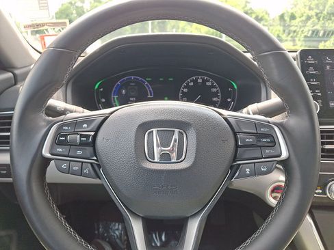 Used 2020 Honda Accord EX-L image 17
