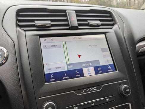 Certified 2019 Ford Fusion SE w/ Equipment Group 151A image 22