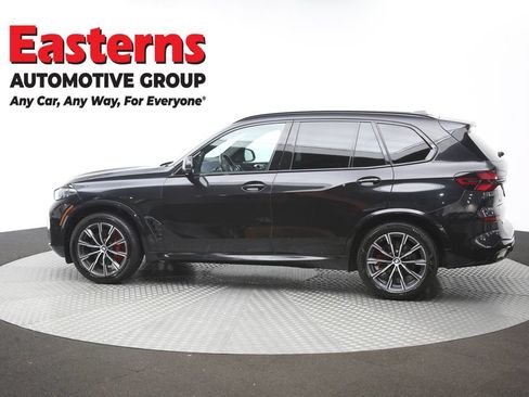 Used 2025 BMW X5 xDrive40i w/ M Sport Package AWD/4WD image 63