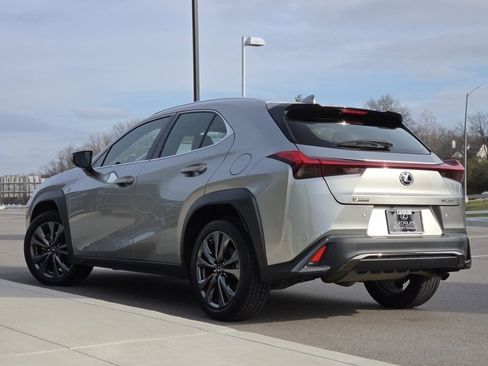 Used 2019 Lexus UX 200 F Sport image 24