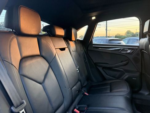 Used 2017 Porsche Macan S AWD/4WD image 27