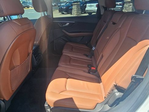 Used 2023 Audi Q7 2.0T Premium AWD/4WD image 9
