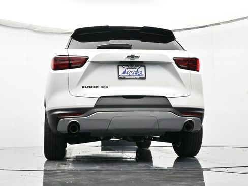 Certified 2023 Chevrolet Blazer LT w/ Convenience Package image 40