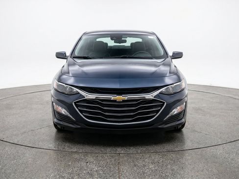 Used 2023 Chevrolet Malibu LT w/ Driver Confidence Package FWD image 2
