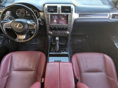 Used 2021 Lexus GX 460 Premium w/ Premium Package image 19