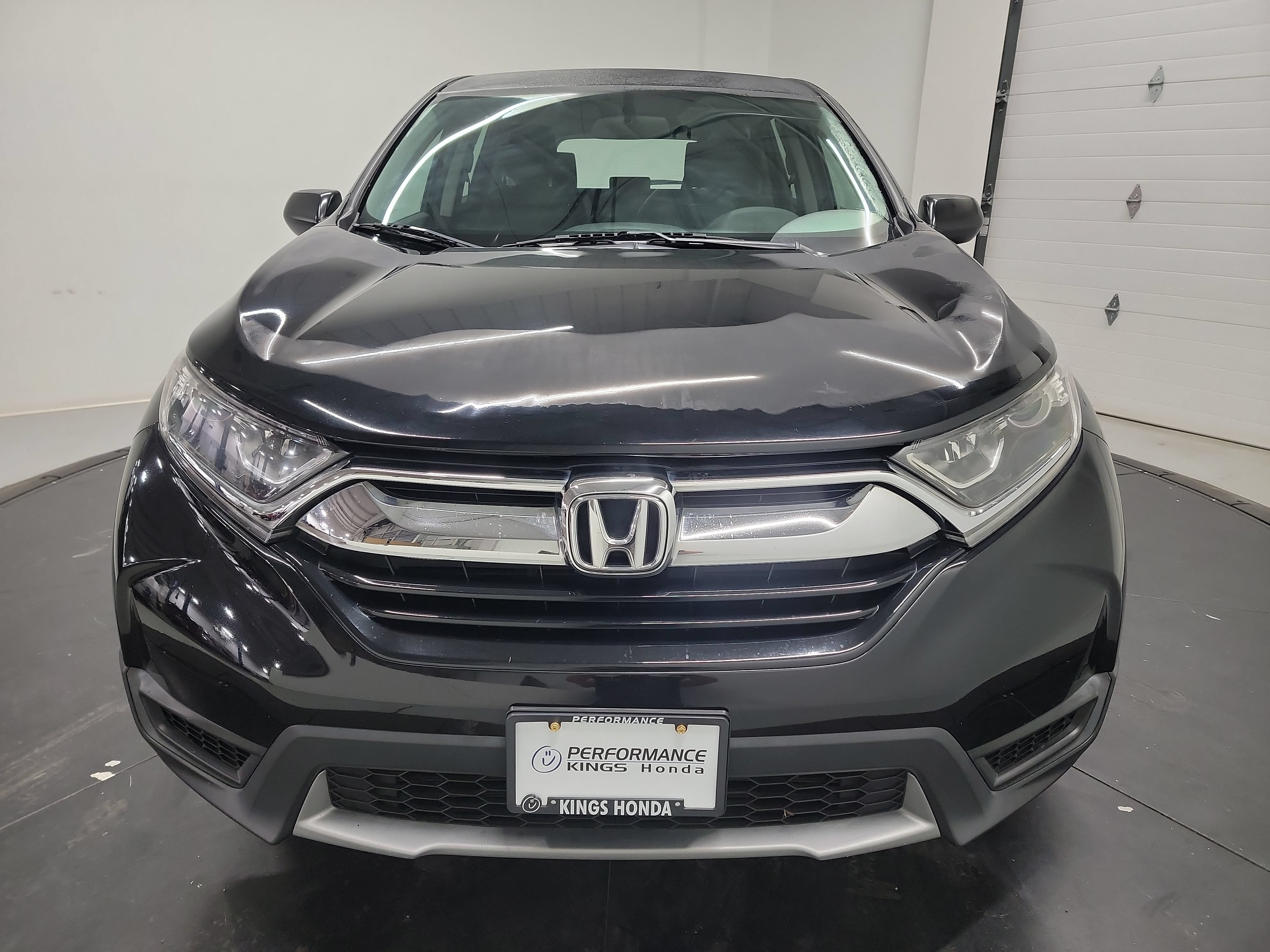 Used 2019 Honda CR-V LX image 2