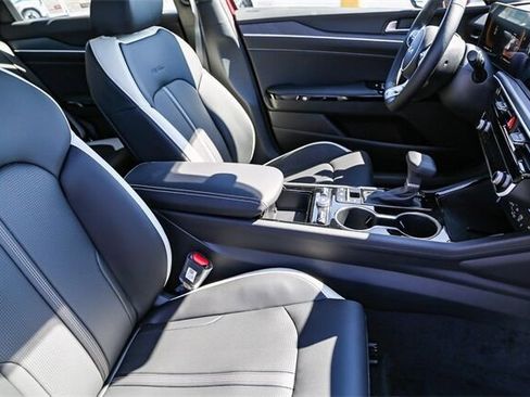 New 2026 Kia K5 GT-Line image 11