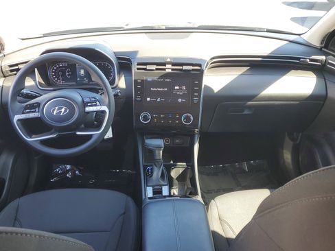 Used 2024 Hyundai Tucson SE FWD image 13