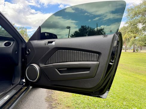 Used 2012 Ford Mustang Shelby GT500 w/ SVT Performance Pkg image 42