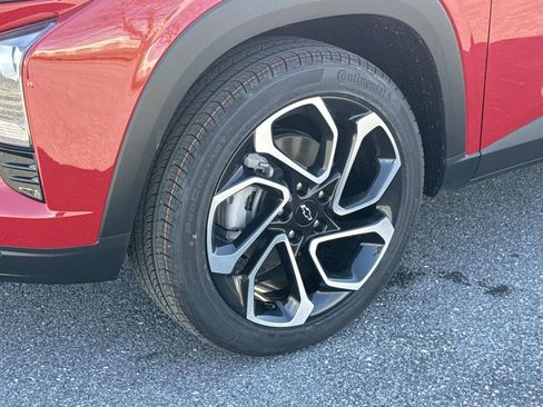 New 2026 Chevrolet Trax RS w/ Sunroof Package FWD image 17