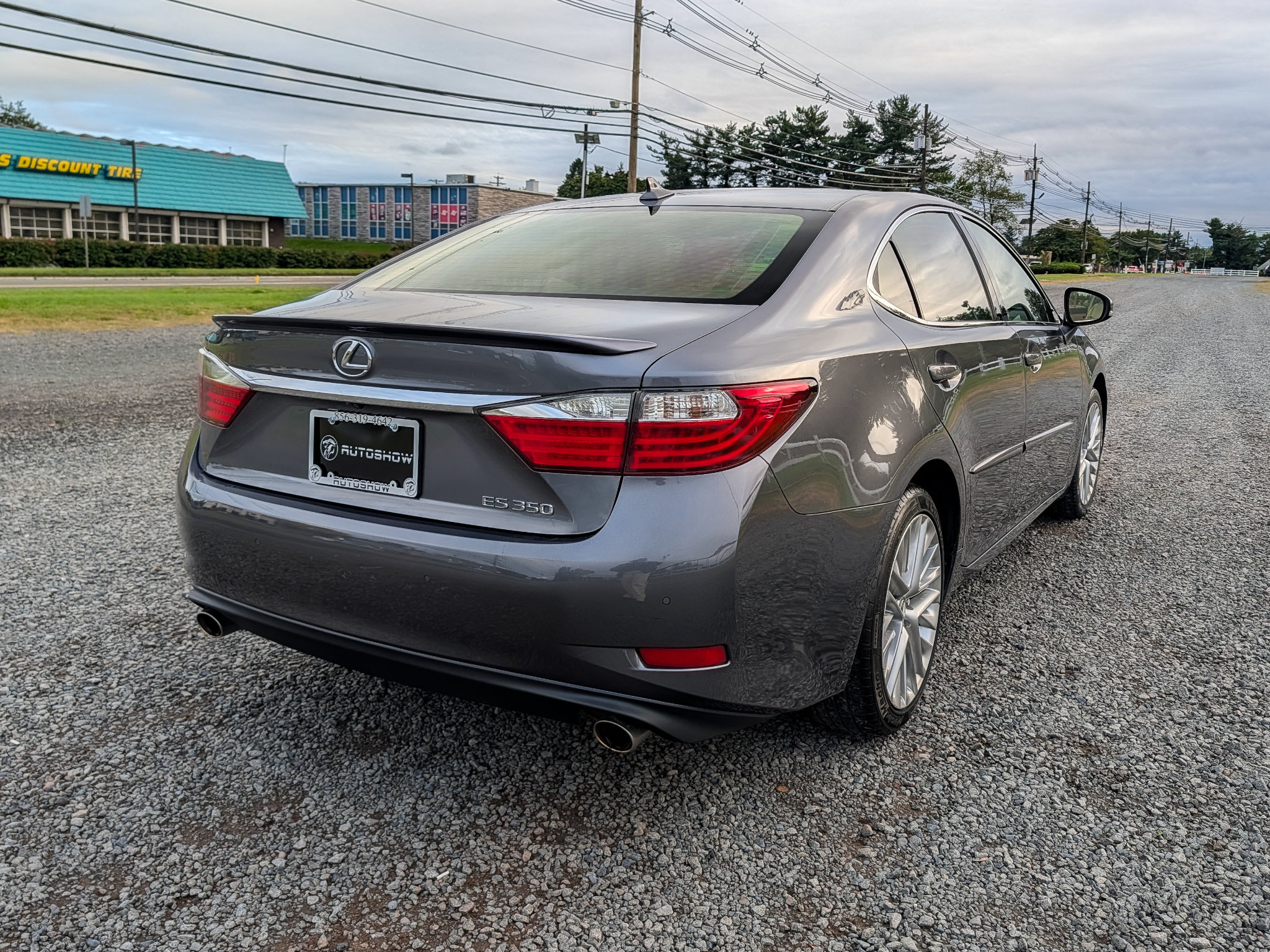 Used 2013 Lexus ES 350 w/ Luxury Pkg FWD image 5