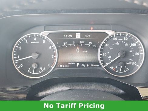 Certified 2025 Nissan Pathfinder SL image 14