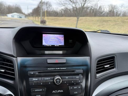 Used 2013 Acura ILX w/ Premium Package image 5