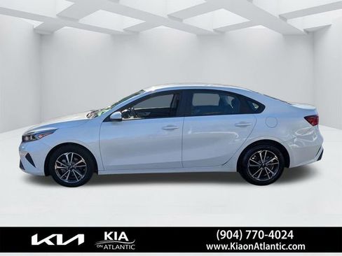Used 2024 Kia Forte LXS image 6