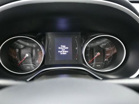 Used 2020 Jeep Compass Latitude w/ Cold Weather Group image 9