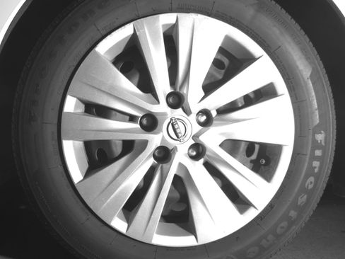 Used 2025 Nissan Sentra S FWD image 12