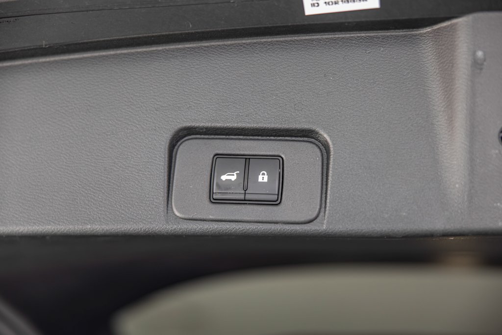 Used 2023 Nissan Rogue Platinum AWD/4WD image 17