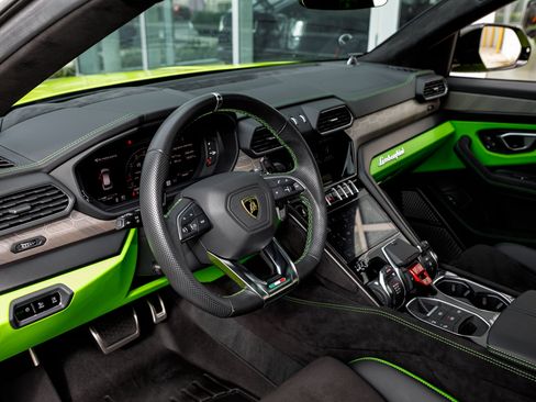 Used 2023 Lamborghini Urus S image 15