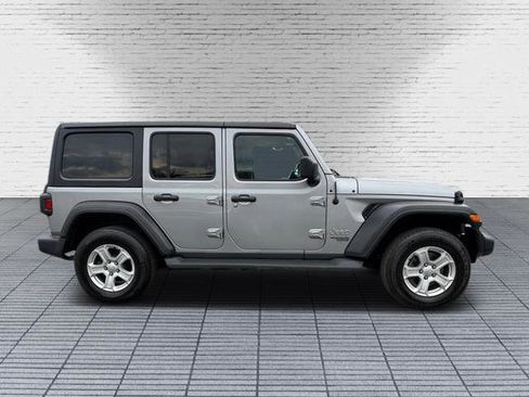 Used 2020 Jeep Wrangler Unlimited Sport S image 8