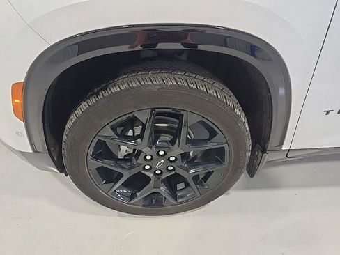 Used 2024 Chevrolet Traverse RS w/ LPO, Floor Liner Package image 4