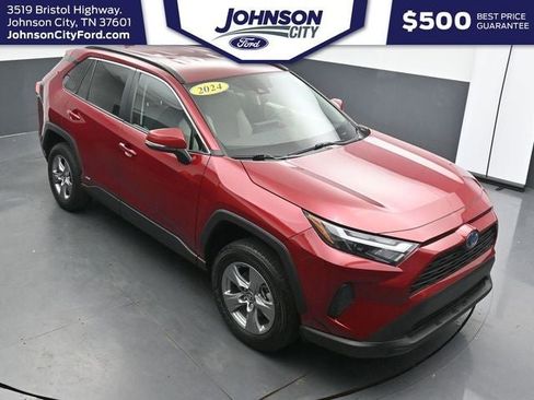 Used 2024 Toyota RAV4 XLE AWD/4WD image 19