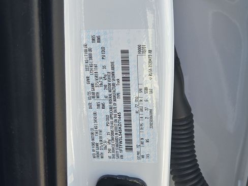 Certified 2025 Ford F150 XLT w/ Equipment Group 301A Standard AWD/4WD image 32