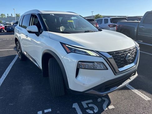 Used 2023 Nissan Rogue SL w/ SL Premium Package AWD/4WD image 14