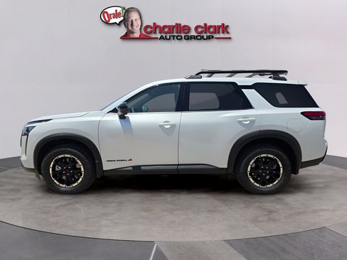 New 2026 Nissan Pathfinder Rock Creek AWD/4WD image 3