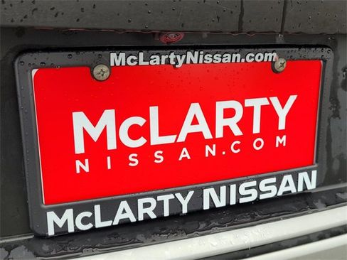 Used 2021 Buick Encore GX Select image 16