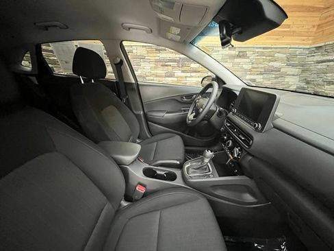 Used 2023 Hyundai Kona SEL AWD/4WD image 16