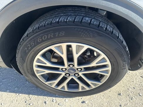 Used 2021 Ford Escape SEL image 27