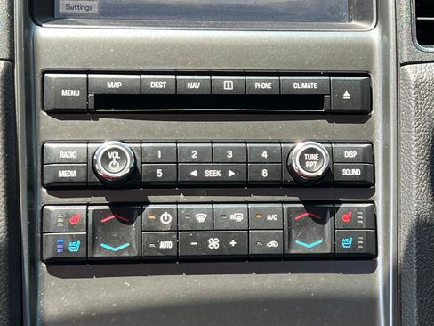 Used 2012 Ford Taurus Limited FWD image 28