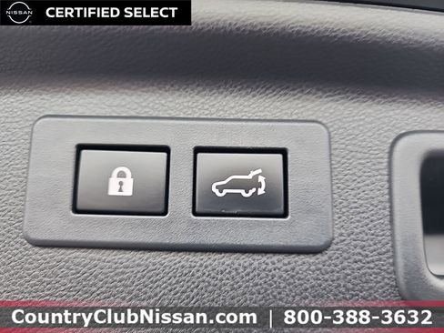 Used 2020 Subaru Forester Premium image 32