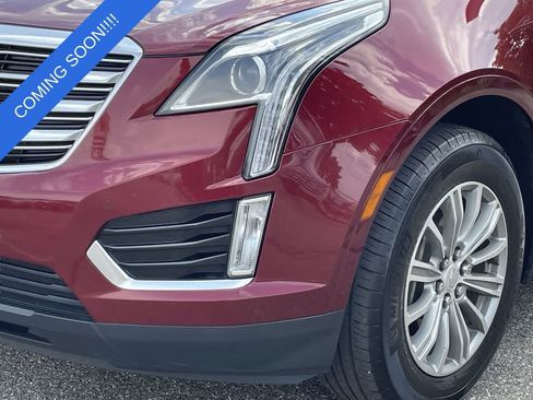 Used 2017 Cadillac XT5 Luxury w/ Driver Awareness Package AWD/4WD image 37