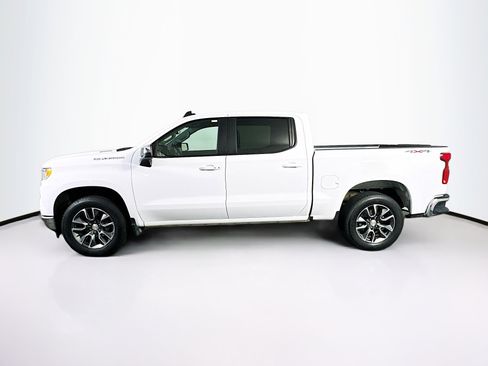 Used 2025 Chevrolet Silverado 1500 LT image 4