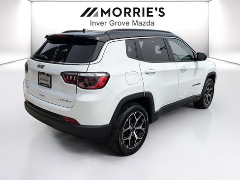 Used 2025 Jeep Compass Limited AWD/4WD image 5