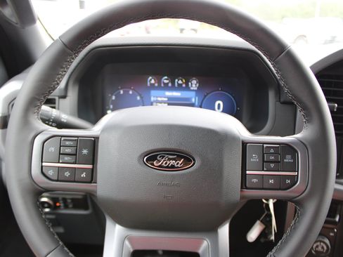 New 2026 Ford F150 XLT w/ FX4 Off-Road Package AWD/4WD image 16