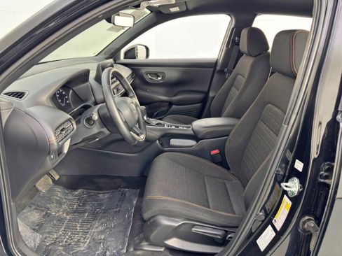 Used 2024 Honda HR-V Sport image 15