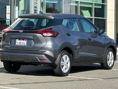 Certified 2025 Nissan Kicks Play S