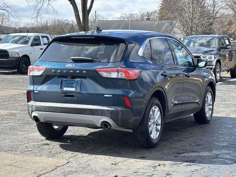 Used 2020 Ford Escape SE image 33