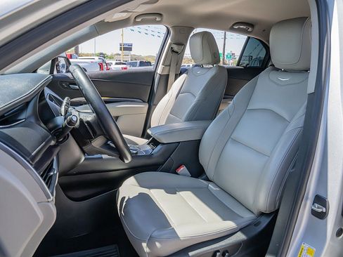 Used 2021 Cadillac XT4 Luxury image 15