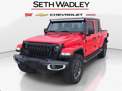 Used 2020 Jeep Gladiator Overland w/ Trailer Tow Package image 3
