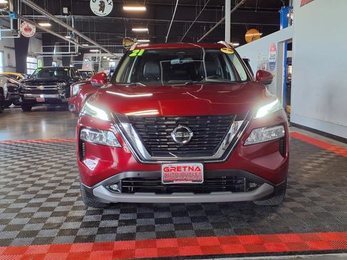 Used 2021 Nissan Rogue SL w/ Premium Package AWD/4WD image 2