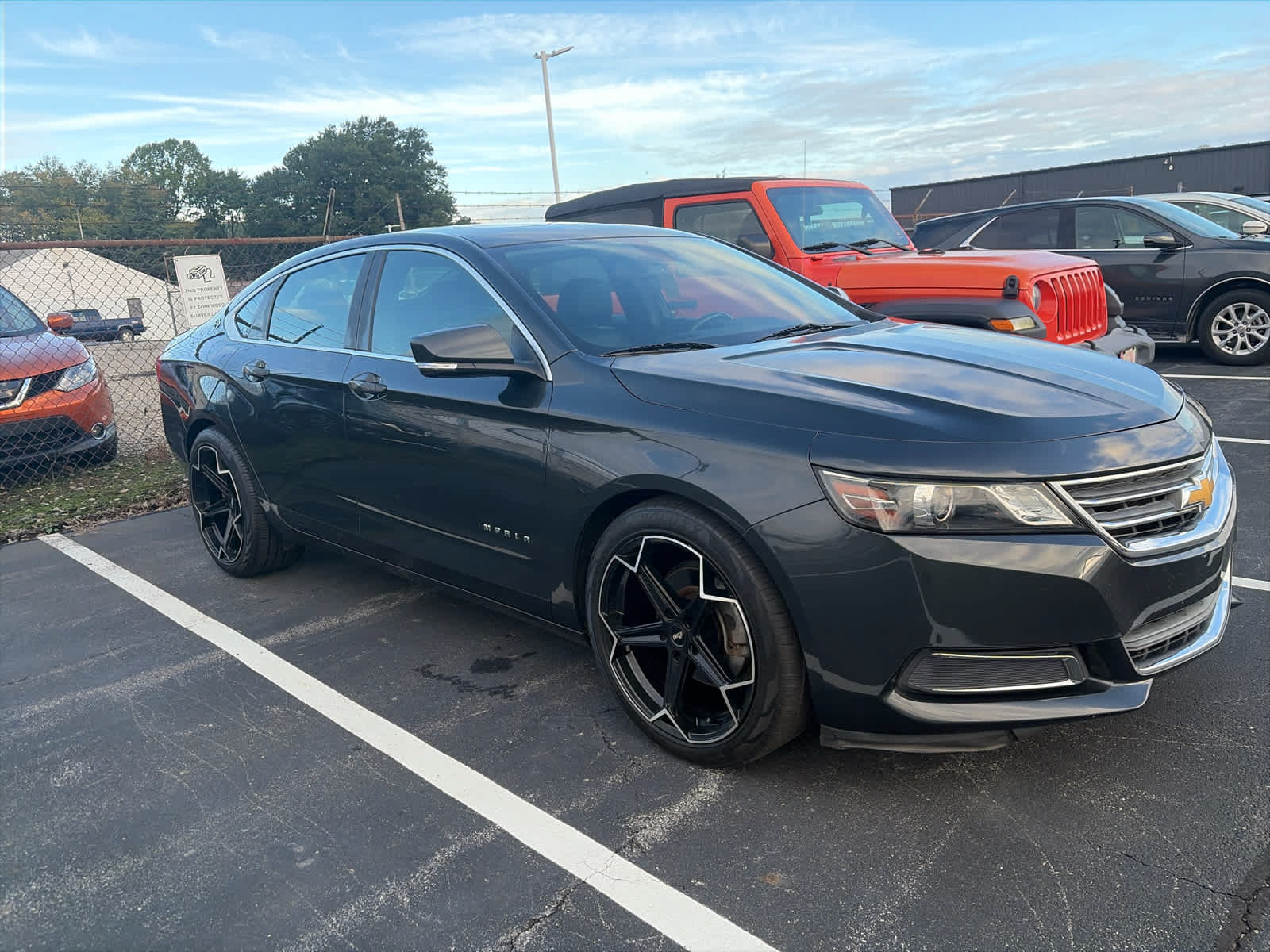 Used 2015 Chevrolet Impala LT w/ Convenience Package FWD image 3