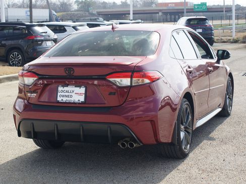 Used 2024 Toyota Corolla SE image 17