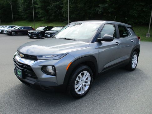 Used 2021 Chevrolet TrailBlazer LS AWD/4WD image 1