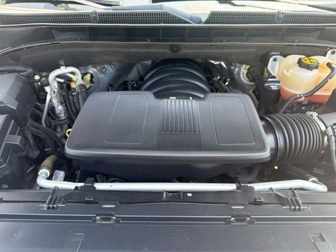 Used 2021 GMC Yukon SLT AWD/4WD image 8