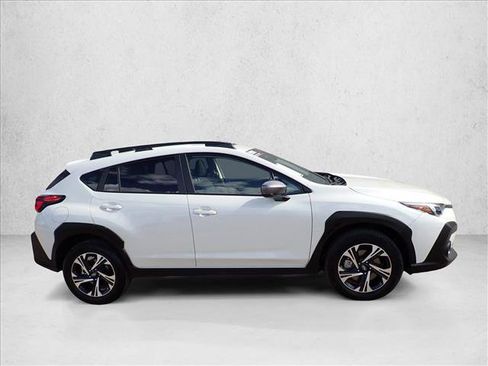 Used 2024 Subaru Crosstrek 2.0i Premium AWD/4WD image 5
