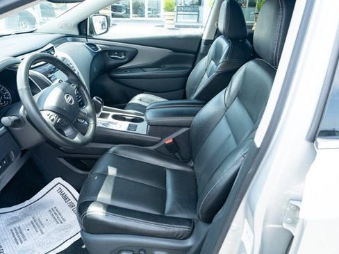 Used 2023 Nissan Murano SL w/ SL Moonroof Package FWD image 17