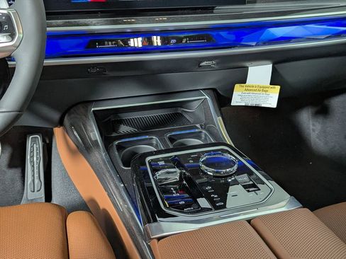 New 2026 BMW 760i xDrive image 31